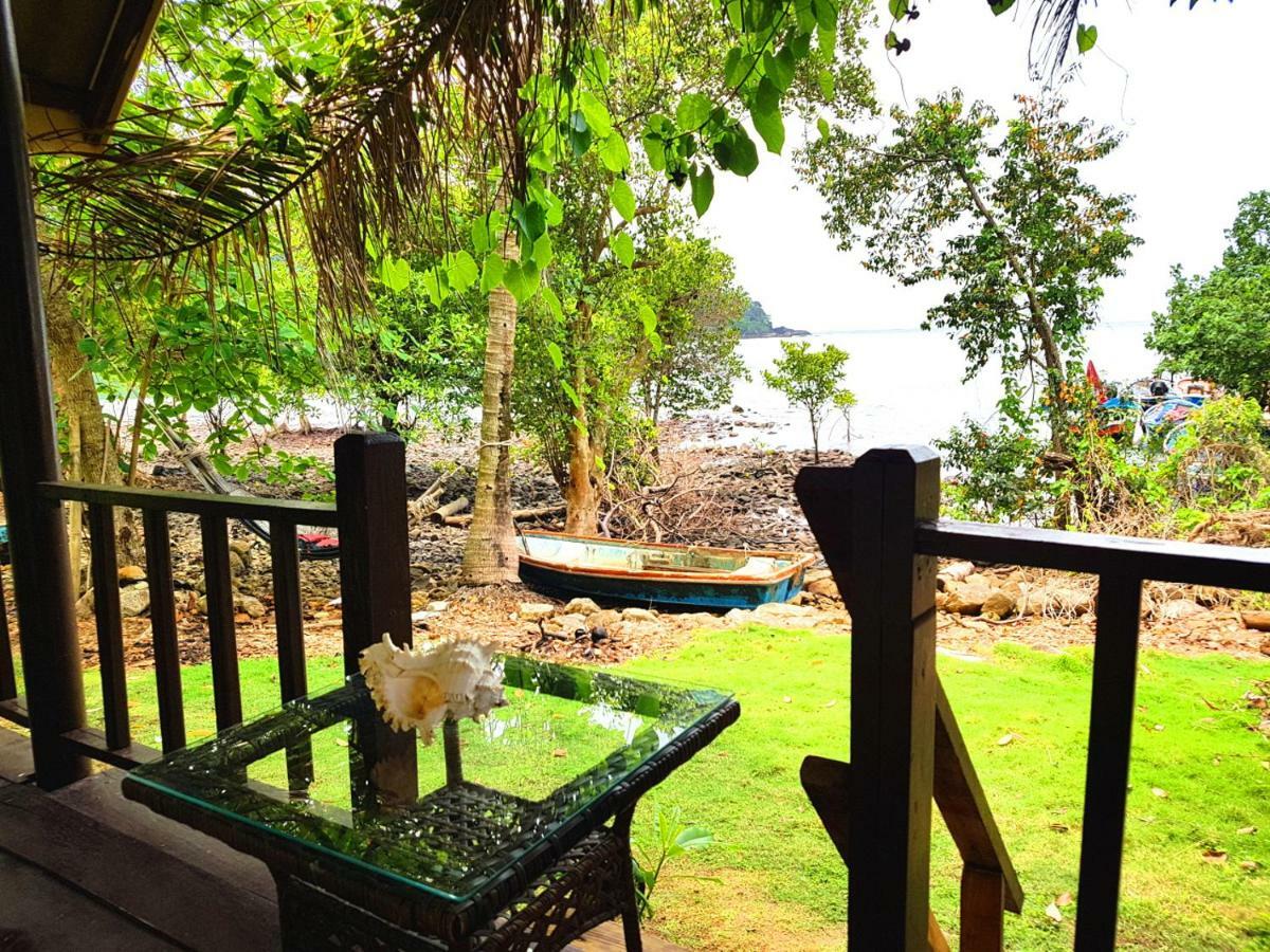 Hotel ฺbay Yard Hut Koh Chang Exterior foto